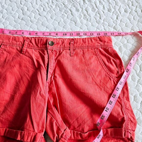 Levis watermelon red shorts 30 - Picture 6 of 9